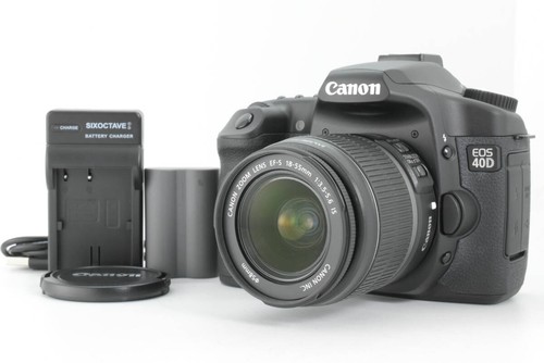 Kit fotocamera reflex digitale